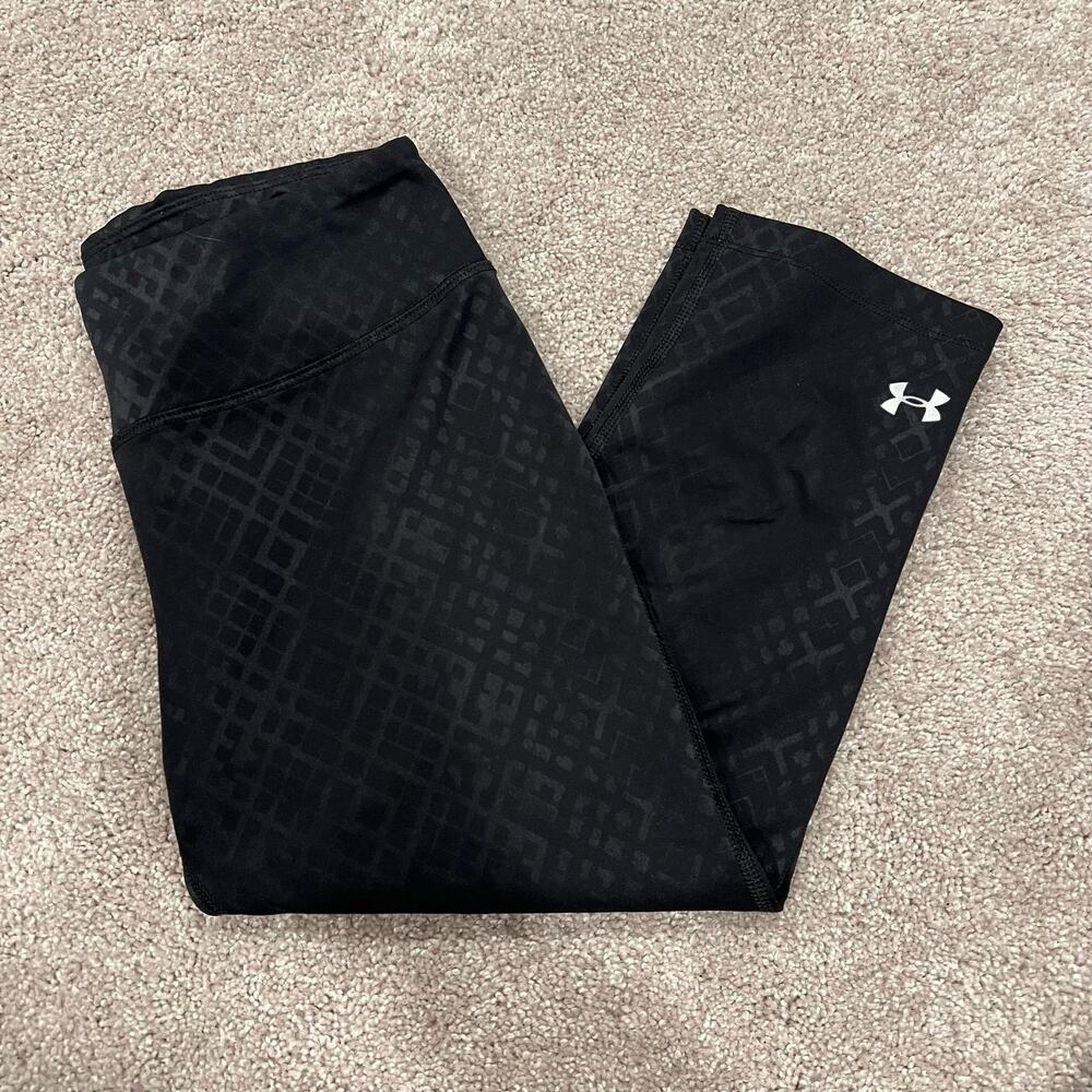 Under Armour Women's Heatgear Fitted Cropped‎ Black Pant Size XS